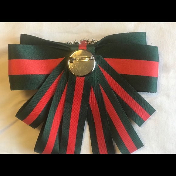 Holiday Christmas Brooch w/ Ribbon Rhinestones NEW - Picture 6 of 8
